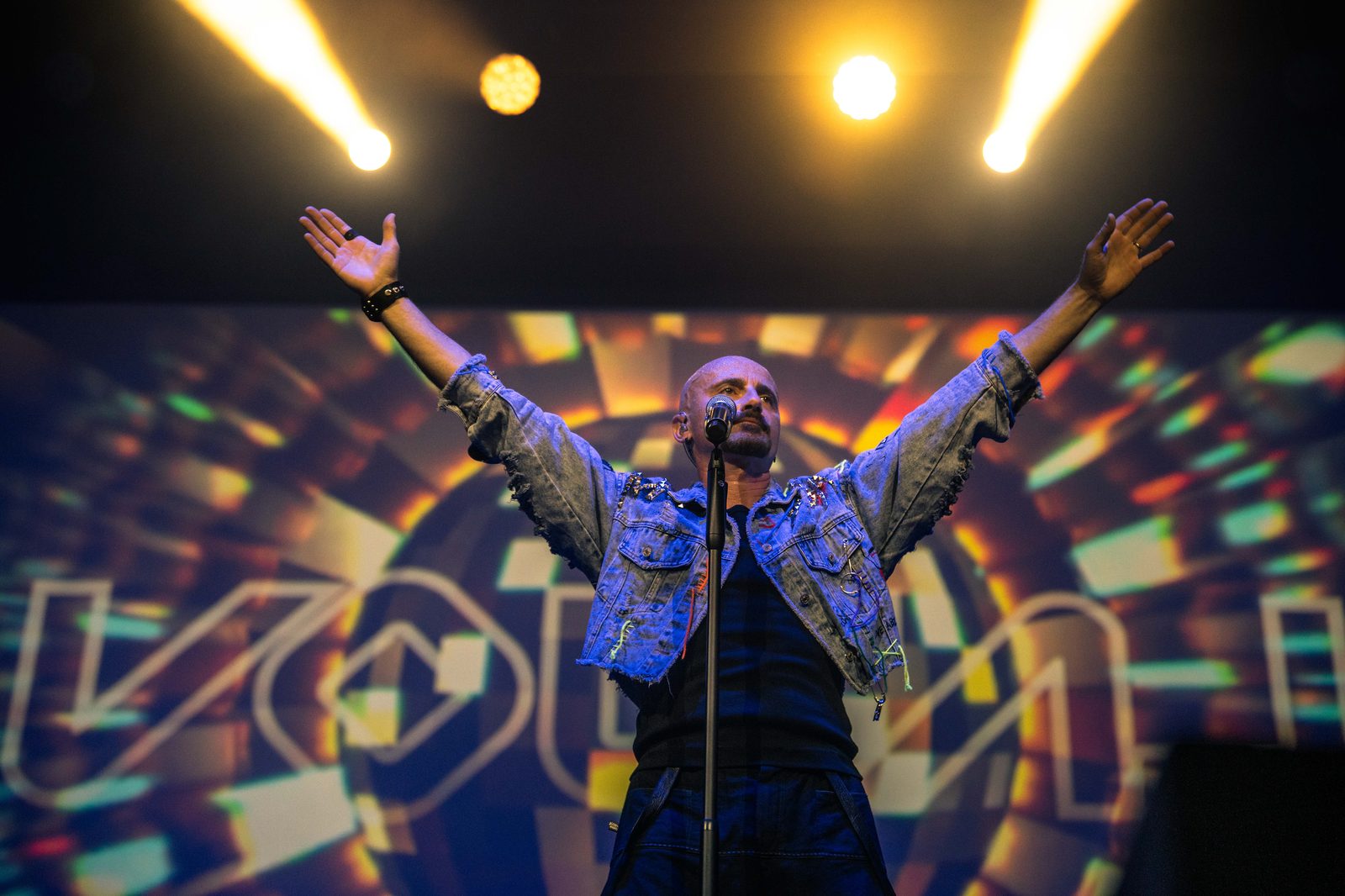 Live · Performance event photography — Party Pixel London & Essex